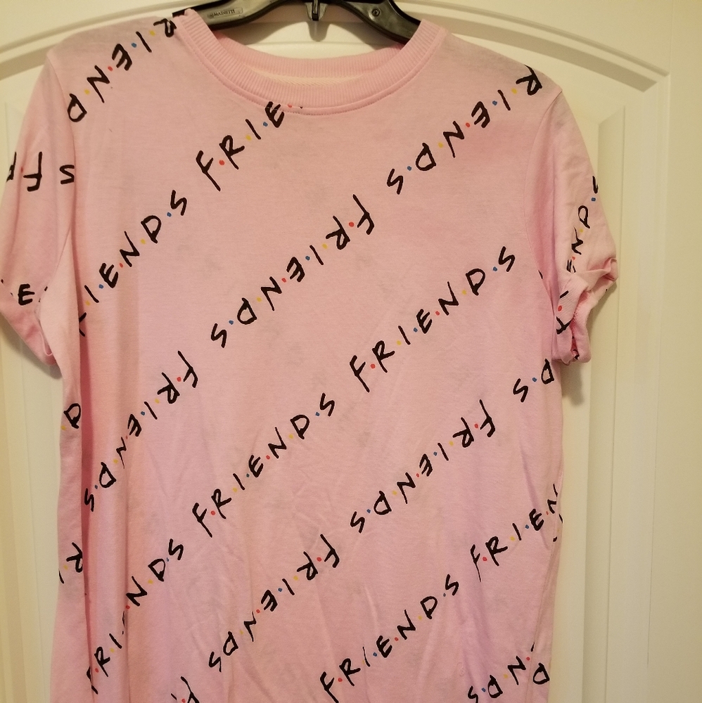 Friends nightshirt